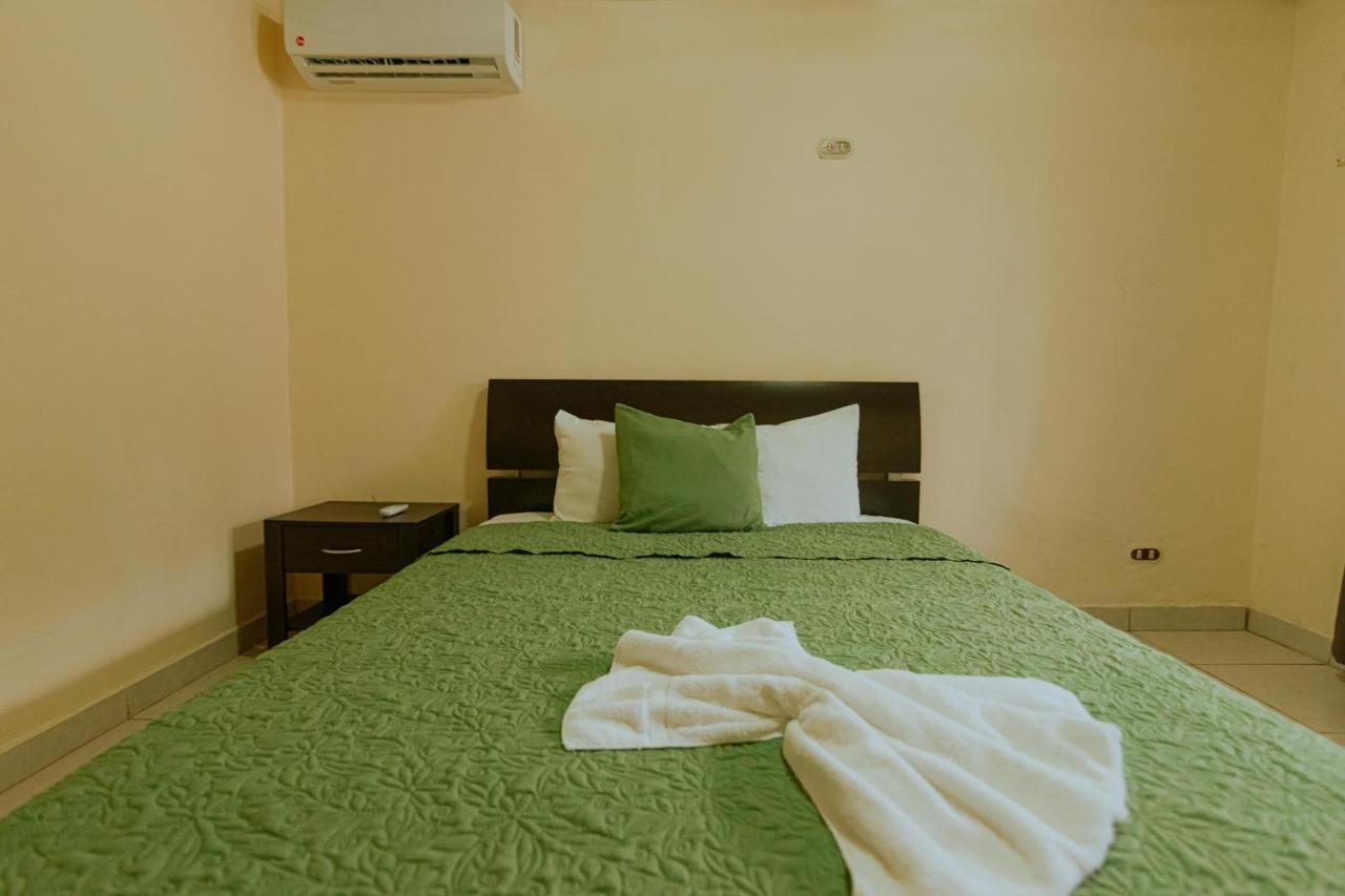 Quepos Inn المظهر الخارجي الصورة