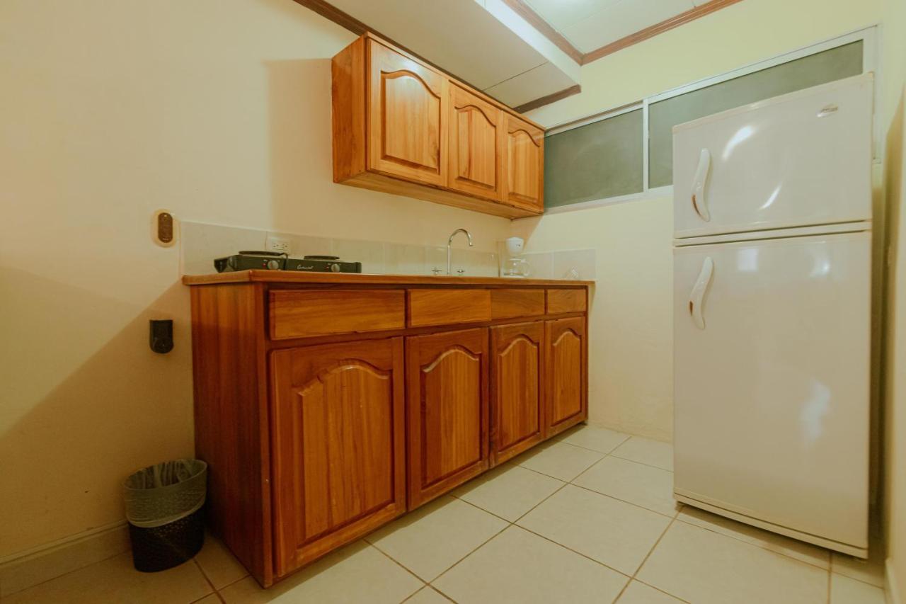 Quepos Inn المظهر الخارجي الصورة